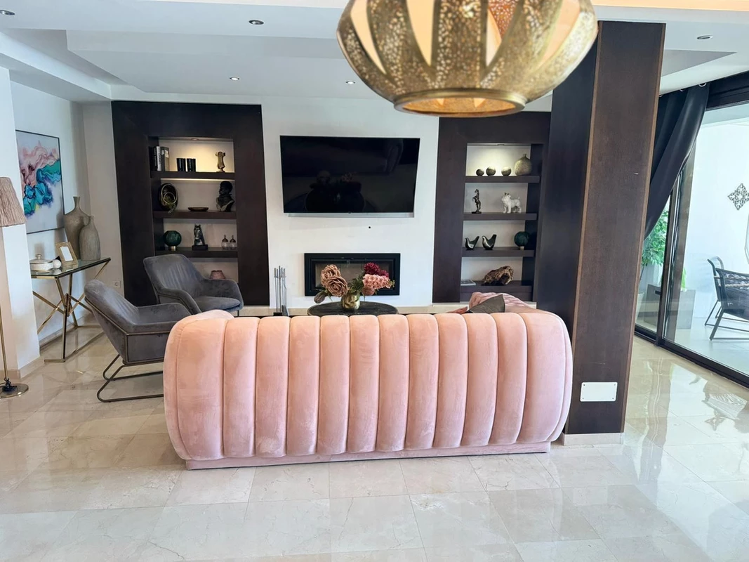 7-aa4cc561180b369757c0bb4af9886cd3