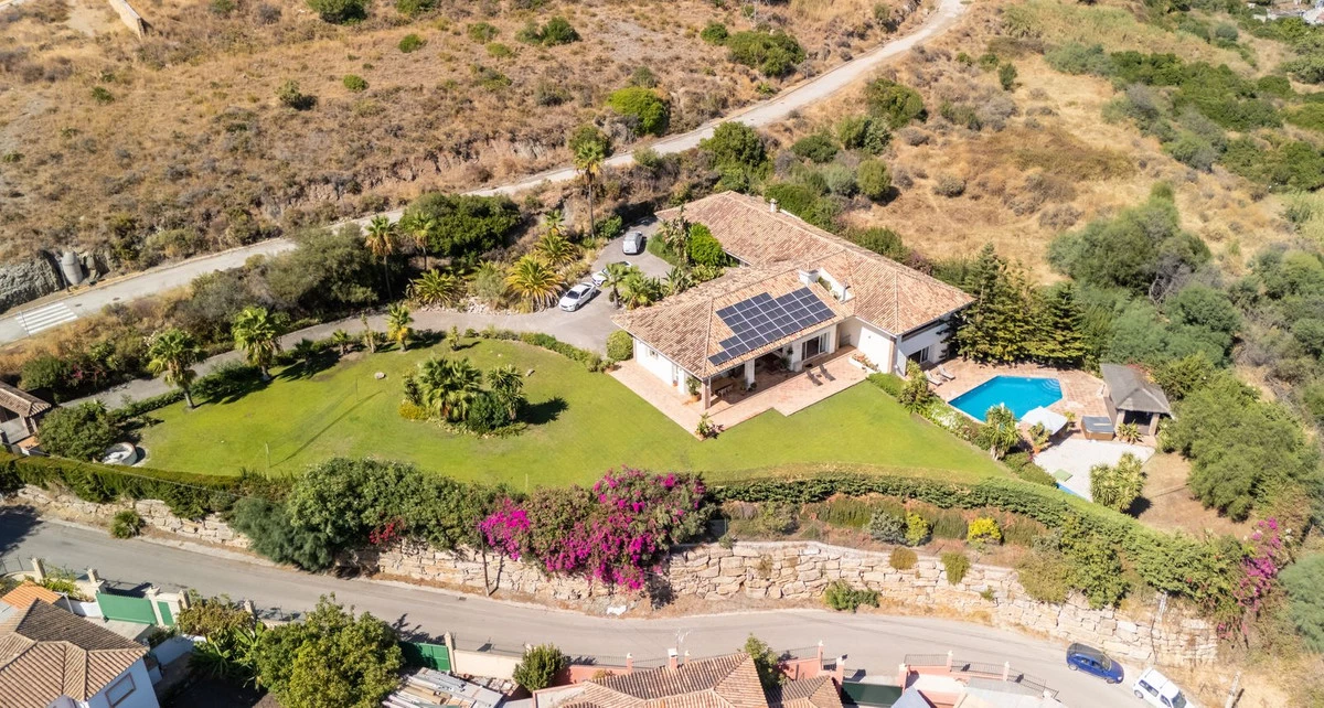 3-e898b2bb2a2fdfd06d2c39894dce8316