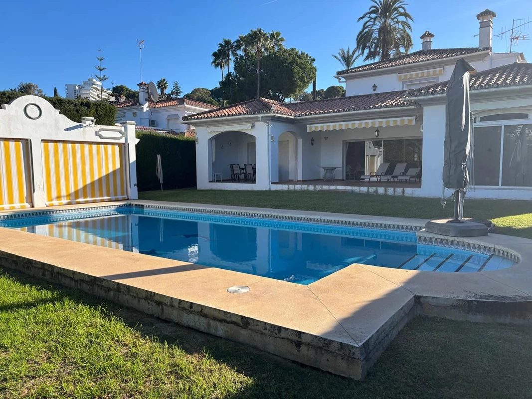 3-e898b2bb2a2fdfd06d2c39894dce8316