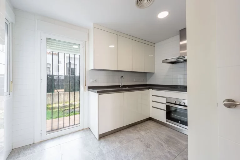 1-7980e48d732b6fc85c14b43b94d2aa54