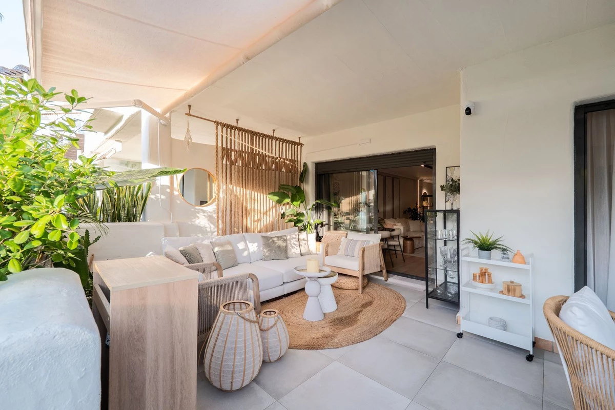 8-e64a9055bba3e77ac8aca3b893cdf826