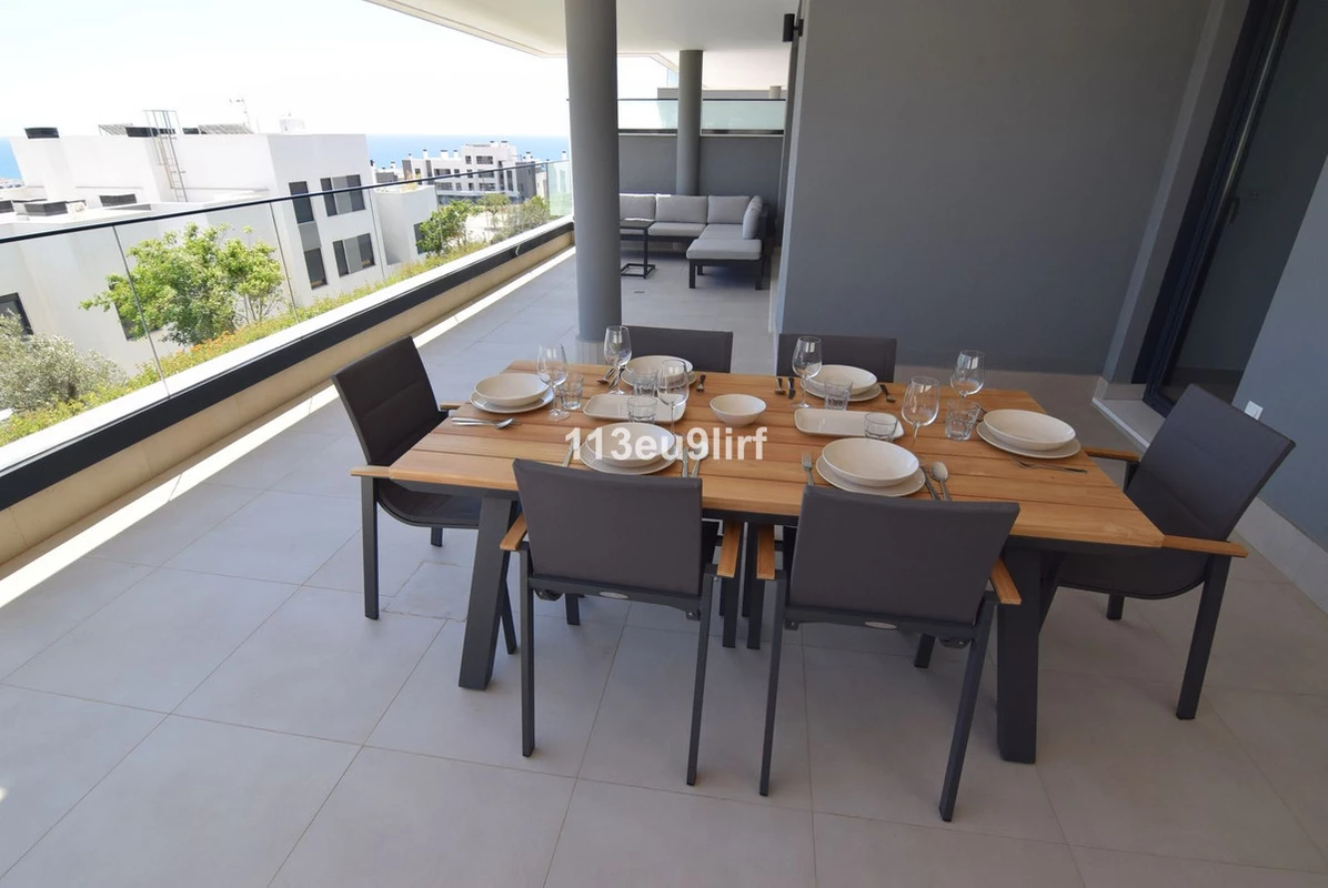 8-e64a9055bba3e77ac8aca3b893cdf826