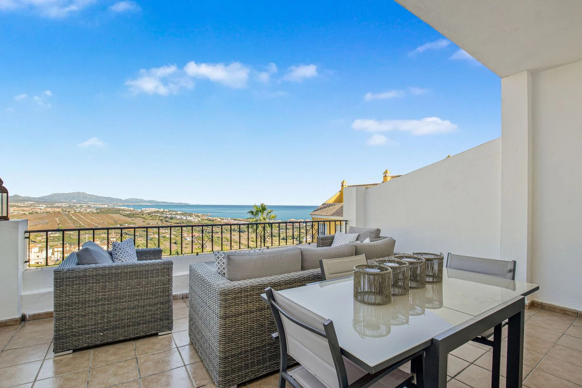 2-5bd7b9d04b45e33852eaf0ec6670150d