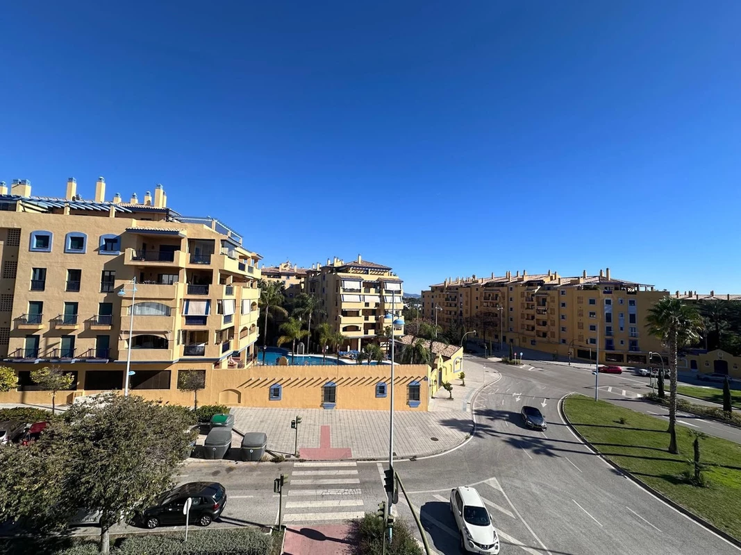 8-e64a9055bba3e77ac8aca3b893cdf826