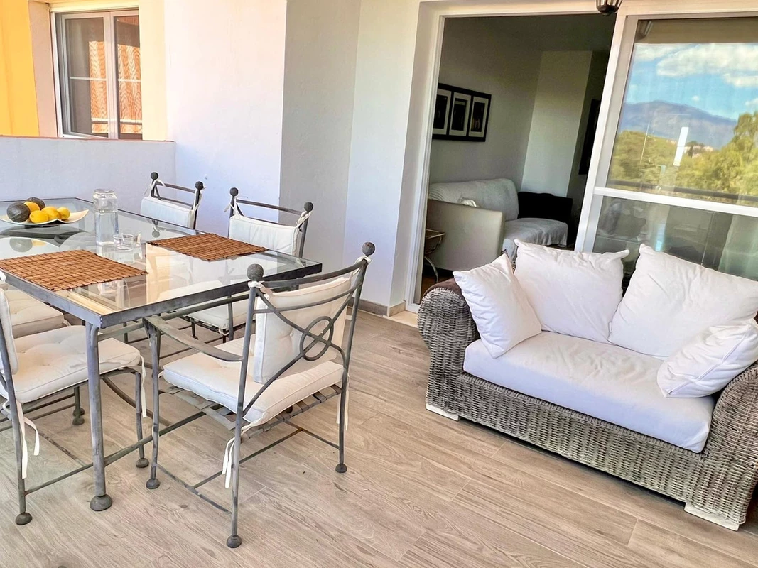 9-467d0cee5b725f3ef65f102a0c2e69c0