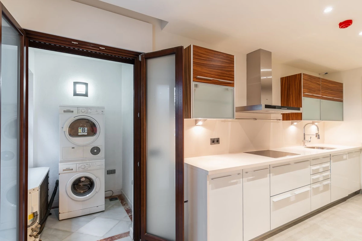 4-c23c0f86247804fa50226aecd8b0b2c8