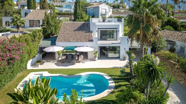 R5152798 | Detached Villa in Nueva Andalucía – € 2,795,000 – 4 beds, 5 baths