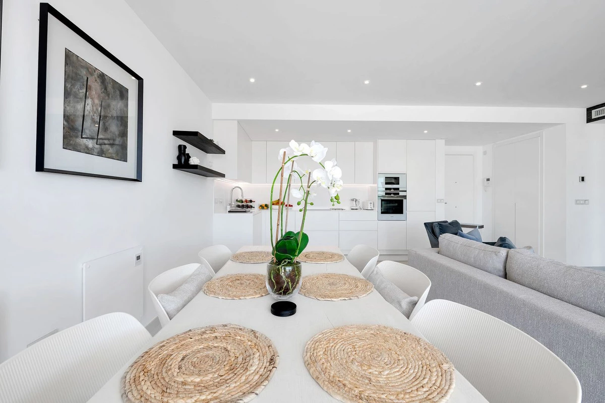 9-467d0cee5b725f3ef65f102a0c2e69c0