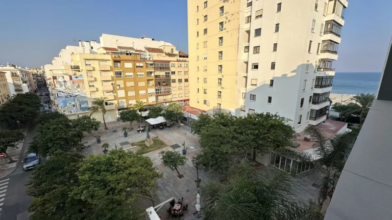 1-7980e48d732b6fc85c14b43b94d2aa54