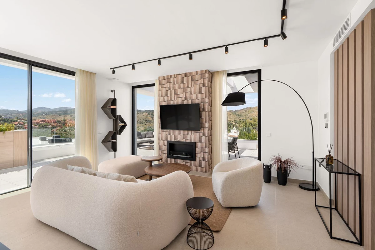 3-e898b2bb2a2fdfd06d2c39894dce8316