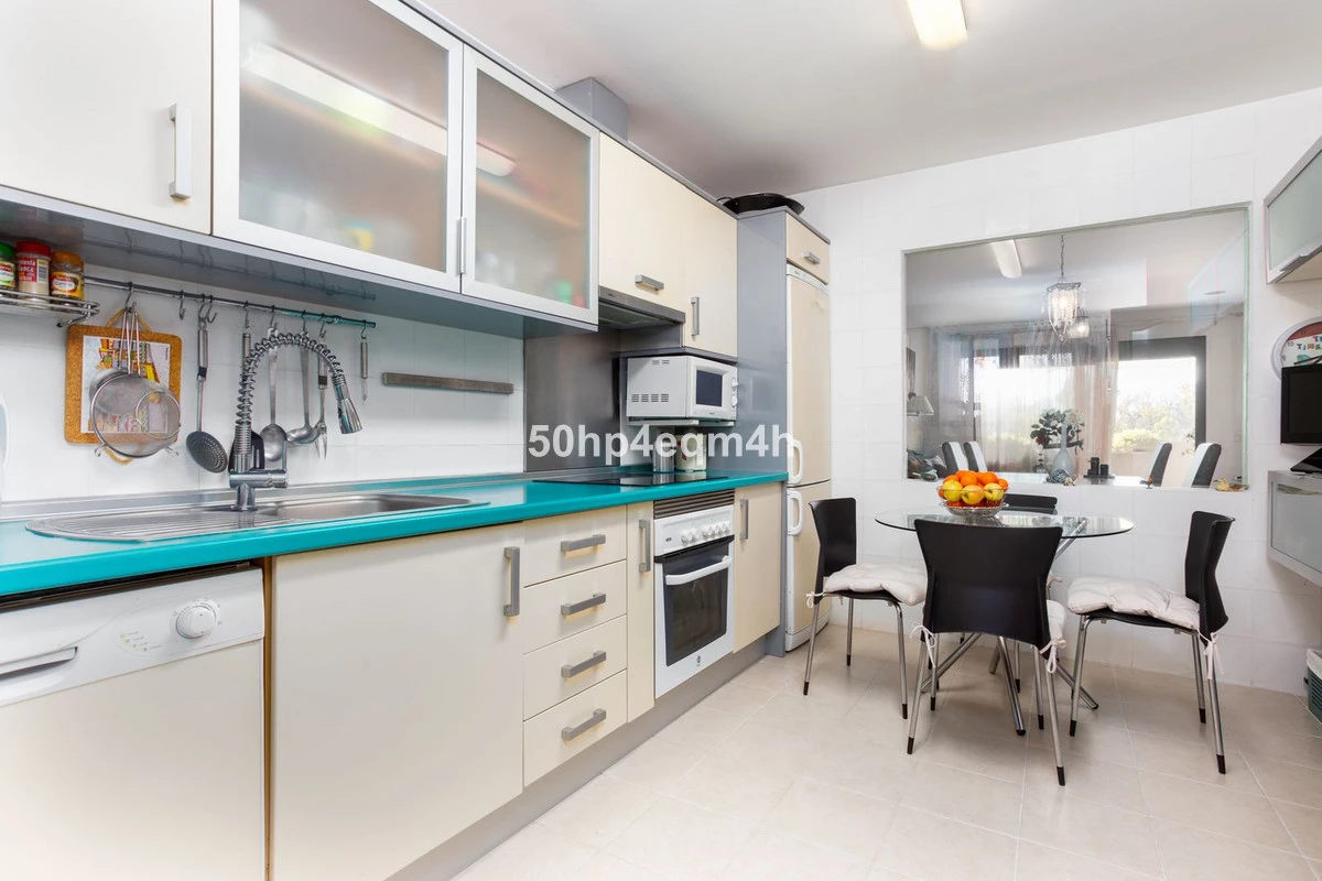 3-e898b2bb2a2fdfd06d2c39894dce8316