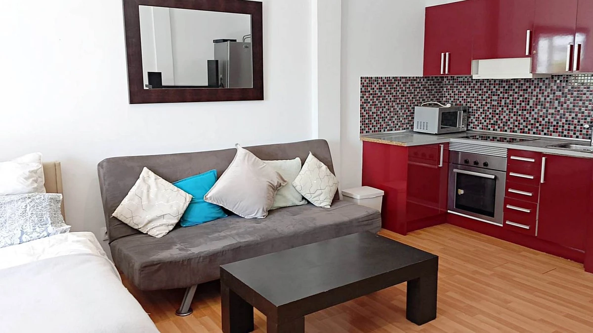 9-467d0cee5b725f3ef65f102a0c2e69c0