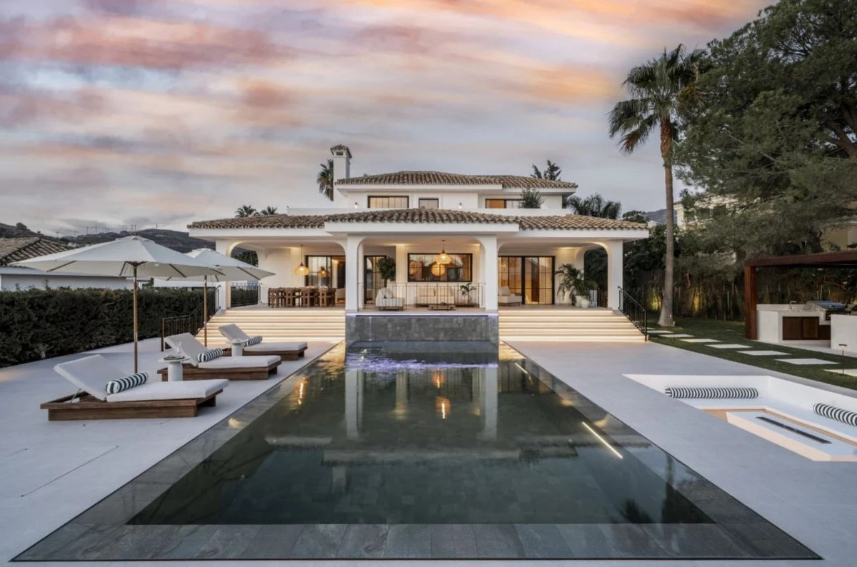 2-5bd7b9d04b45e33852eaf0ec6670150d