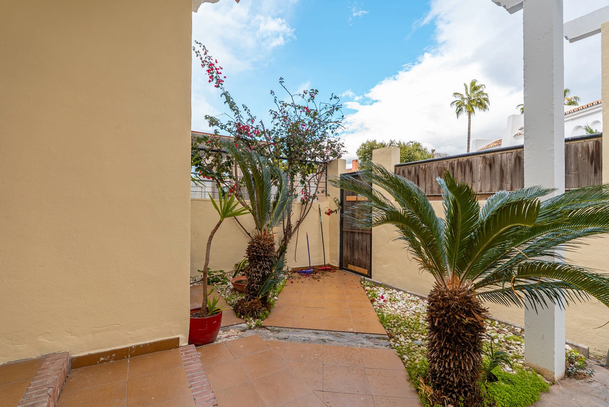 6-241328e1bcc9c0d8ce1222beb6c967a8