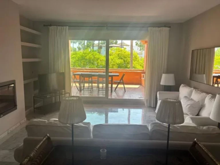 1-7980e48d732b6fc85c14b43b94d2aa54