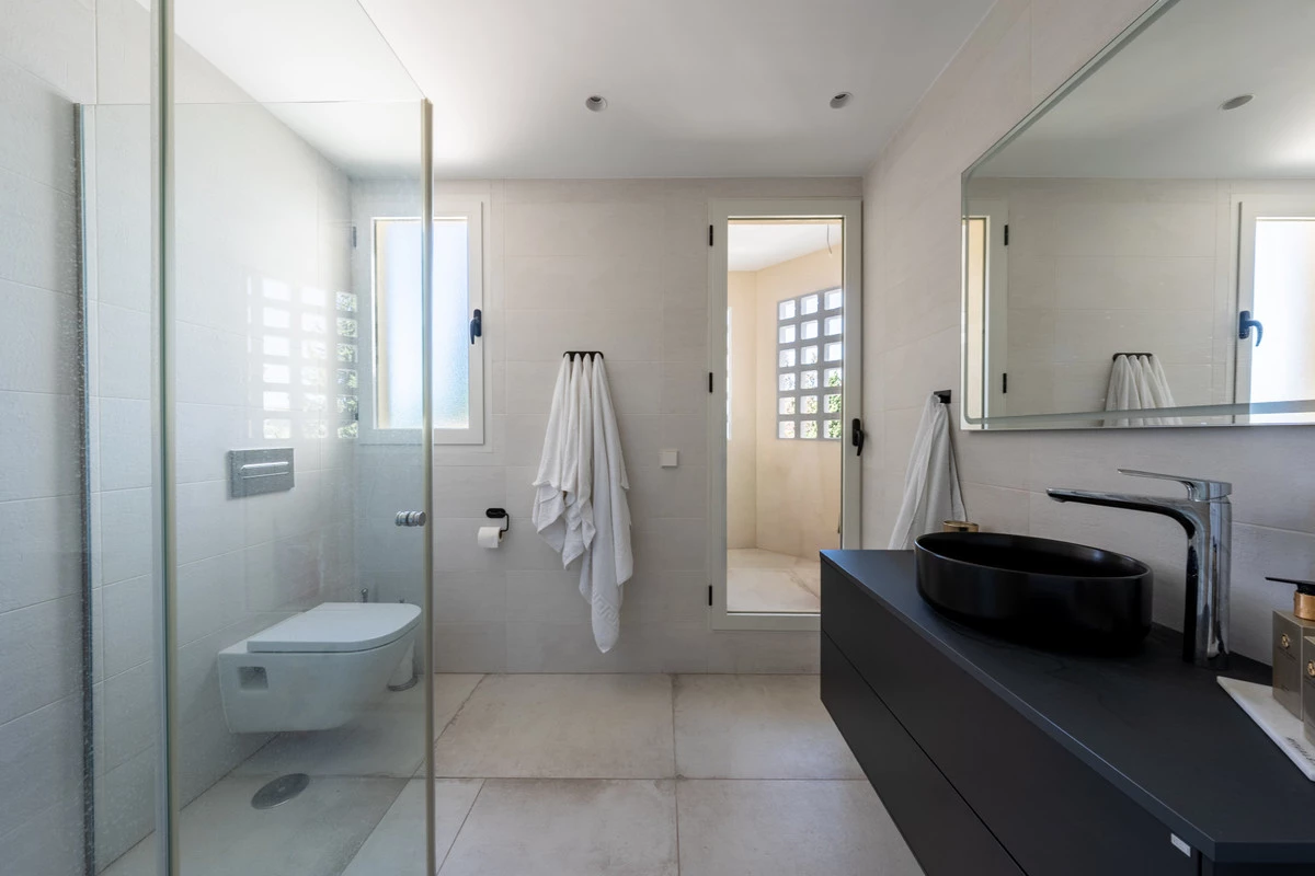 7-aa4cc561180b369757c0bb4af9886cd3