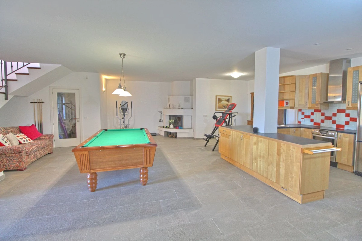 6-241328e1bcc9c0d8ce1222beb6c967a8