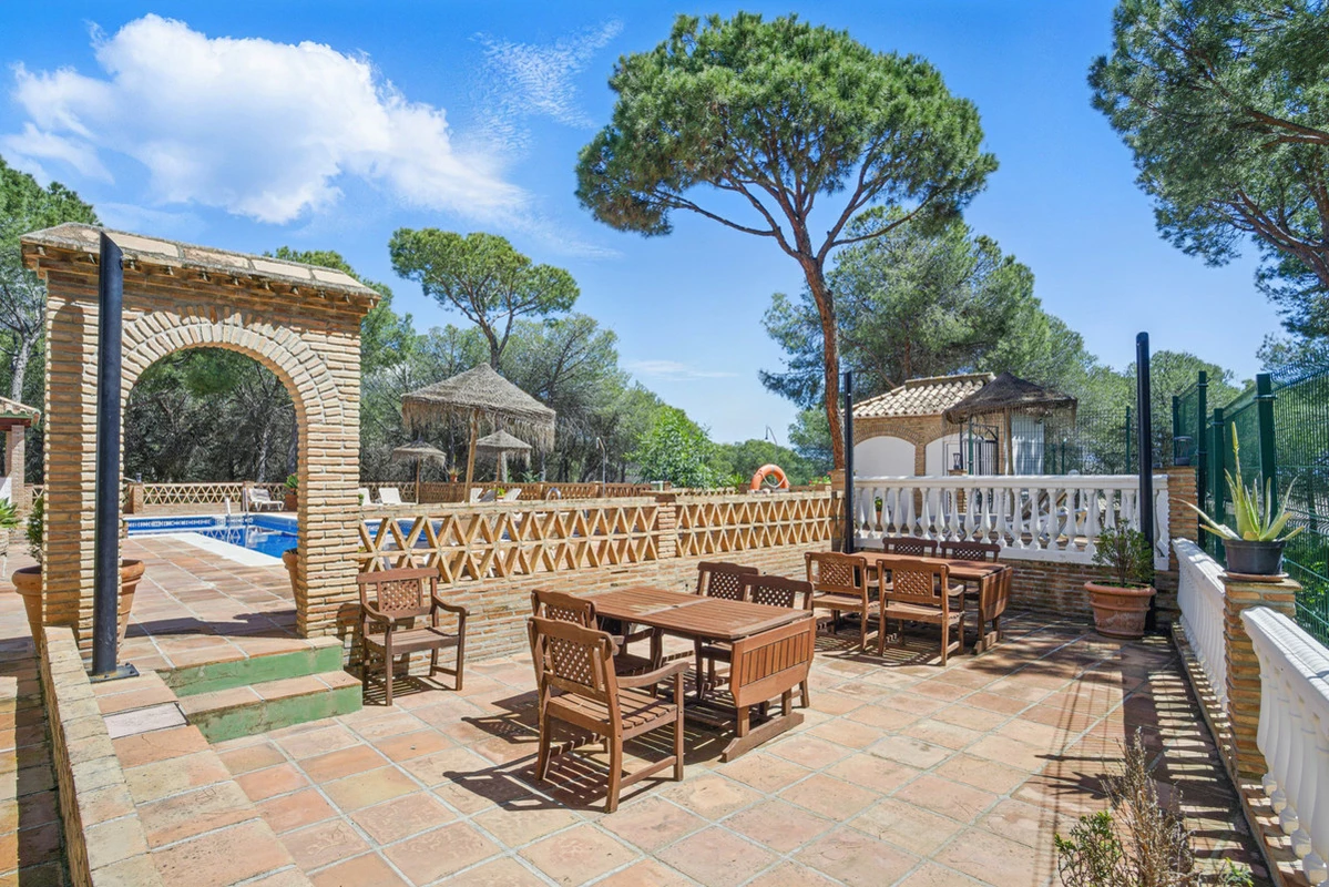 7-aa4cc561180b369757c0bb4af9886cd3