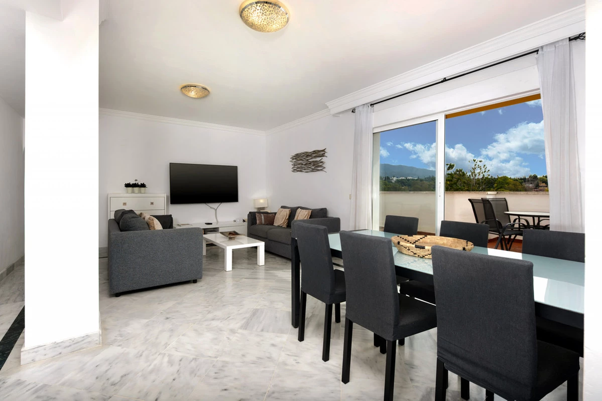 3-e898b2bb2a2fdfd06d2c39894dce8316