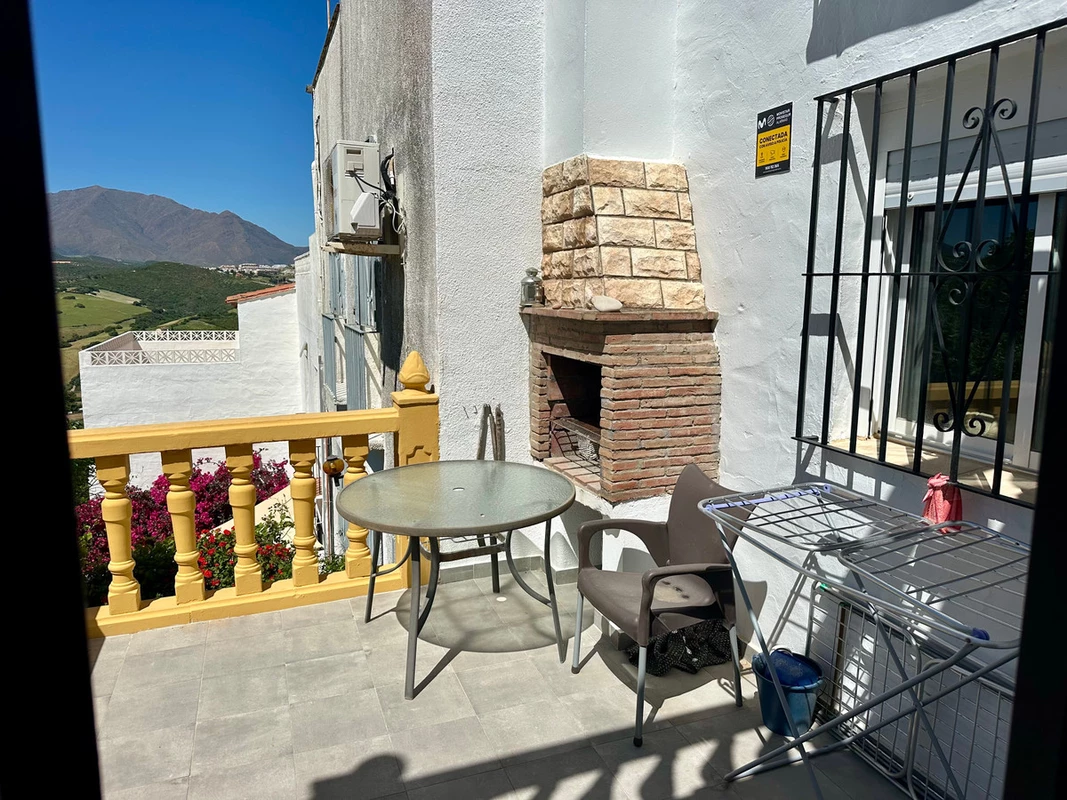 9-467d0cee5b725f3ef65f102a0c2e69c0