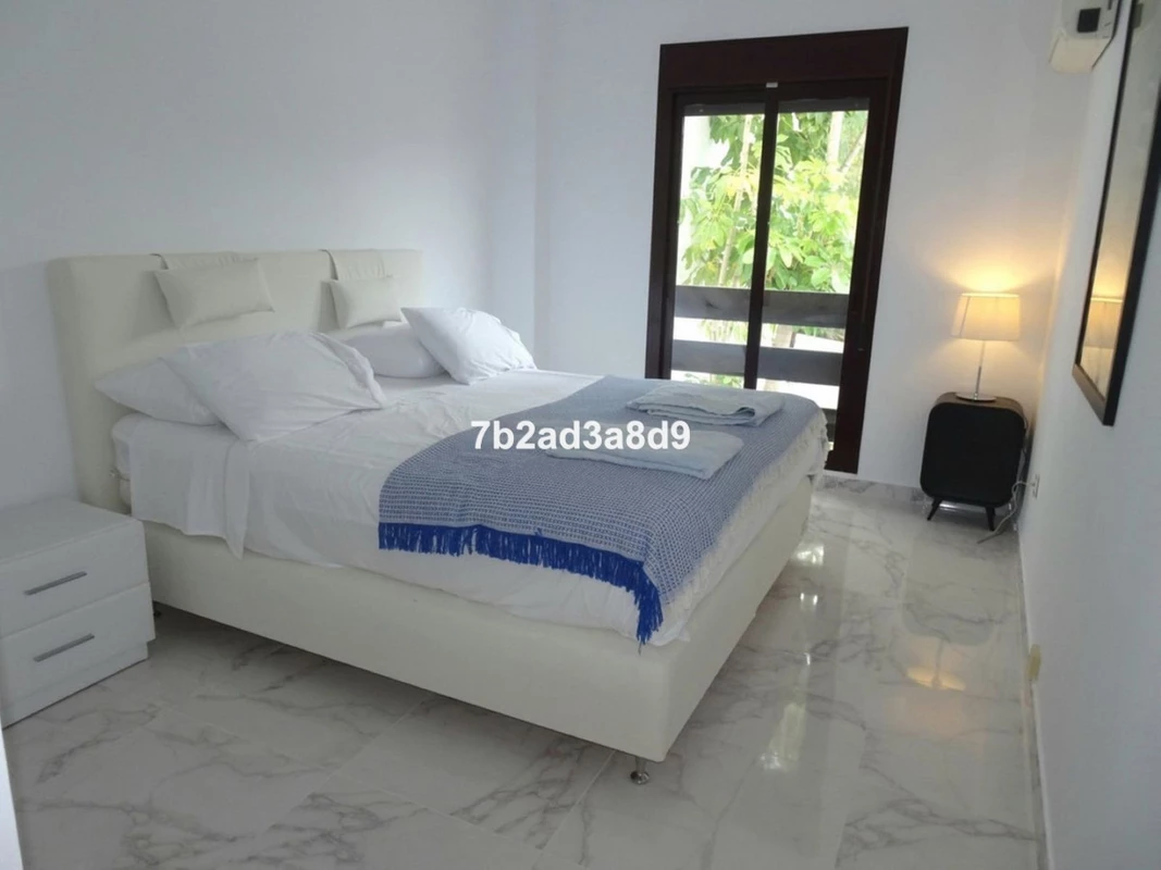 8-e64a9055bba3e77ac8aca3b893cdf826