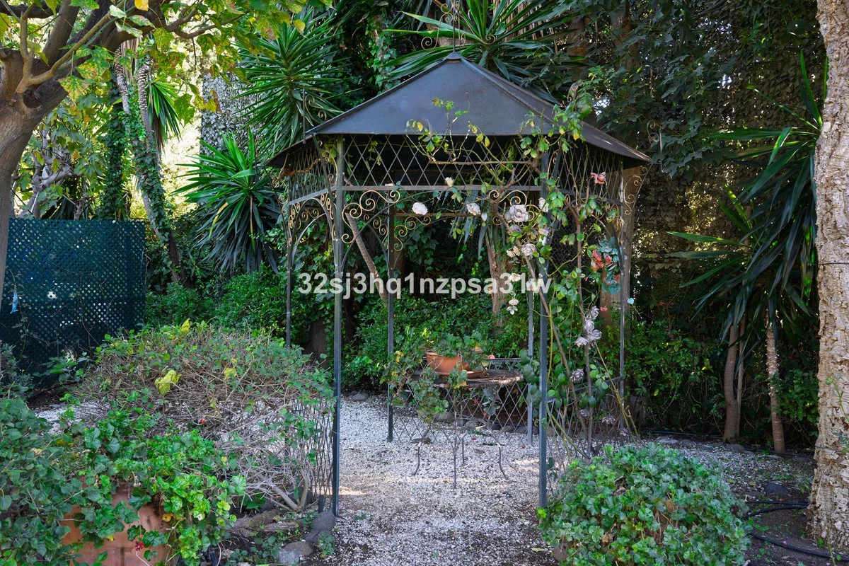 7-aa4cc561180b369757c0bb4af9886cd3