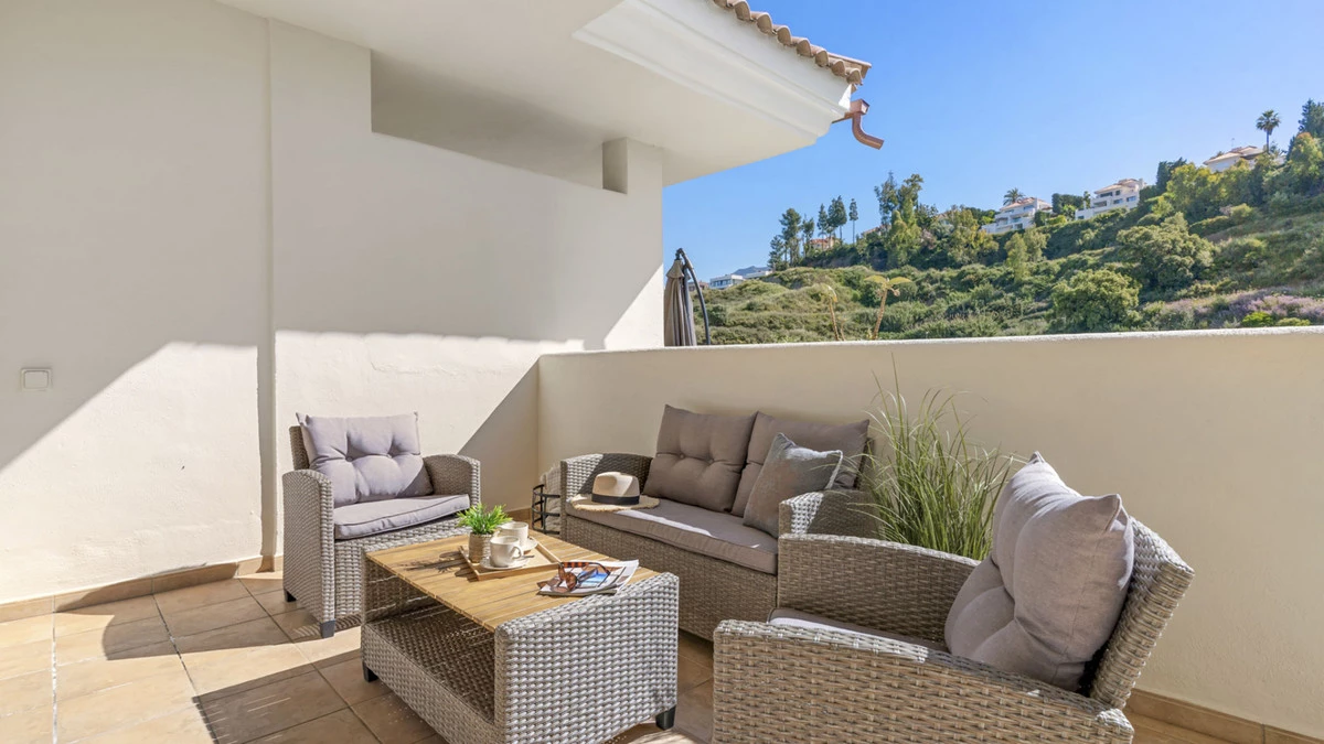 3-e898b2bb2a2fdfd06d2c39894dce8316