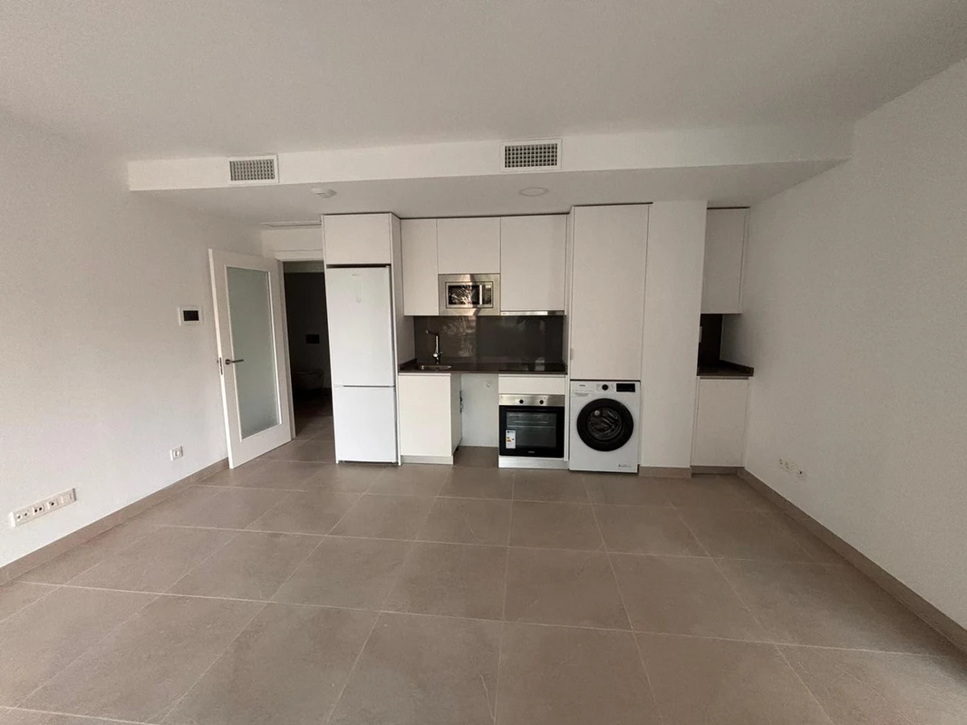 8-e64a9055bba3e77ac8aca3b893cdf826