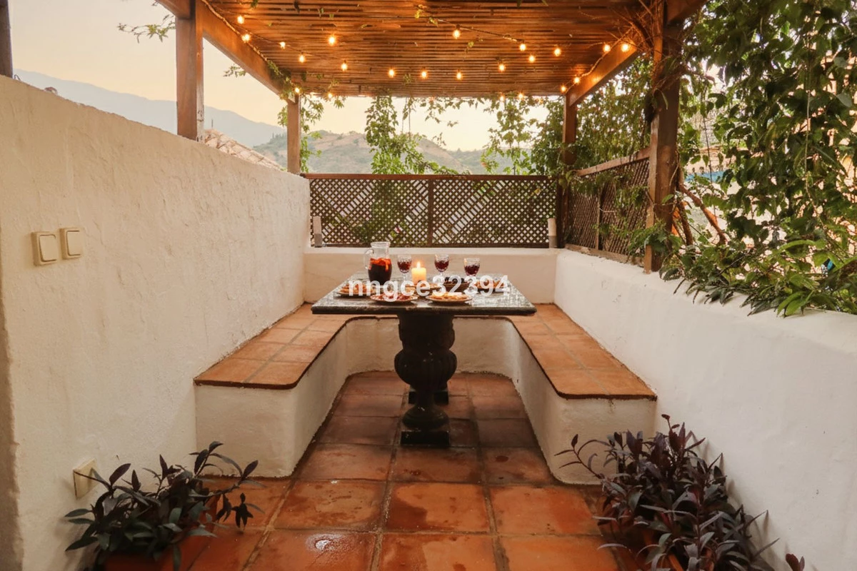 8-e64a9055bba3e77ac8aca3b893cdf826