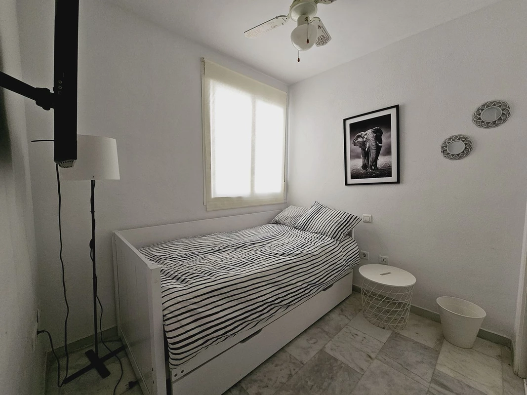 9-467d0cee5b725f3ef65f102a0c2e69c0