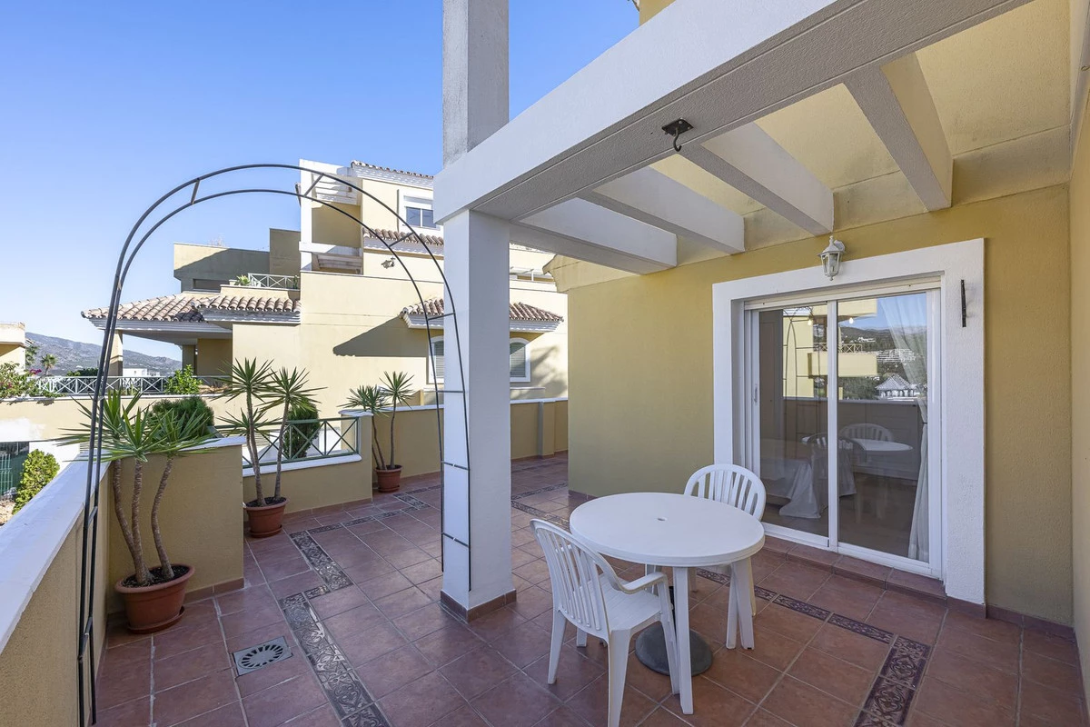 3-e898b2bb2a2fdfd06d2c39894dce8316