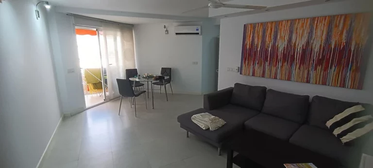 1-7980e48d732b6fc85c14b43b94d2aa54