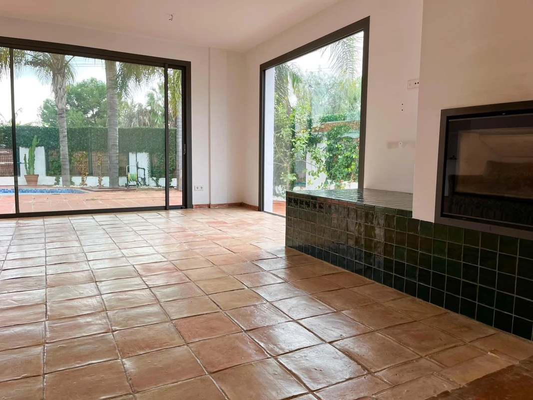 4-c23c0f86247804fa50226aecd8b0b2c8