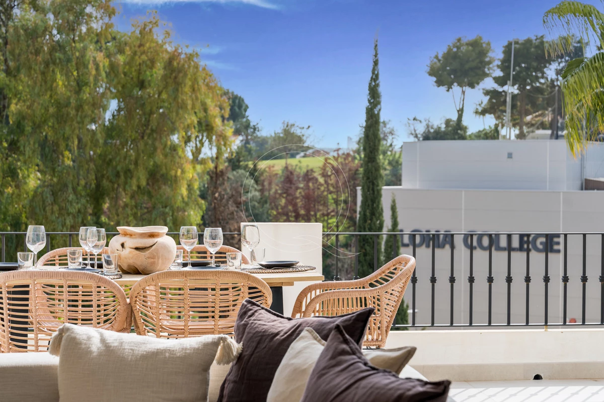 2-5bd7b9d04b45e33852eaf0ec6670150d