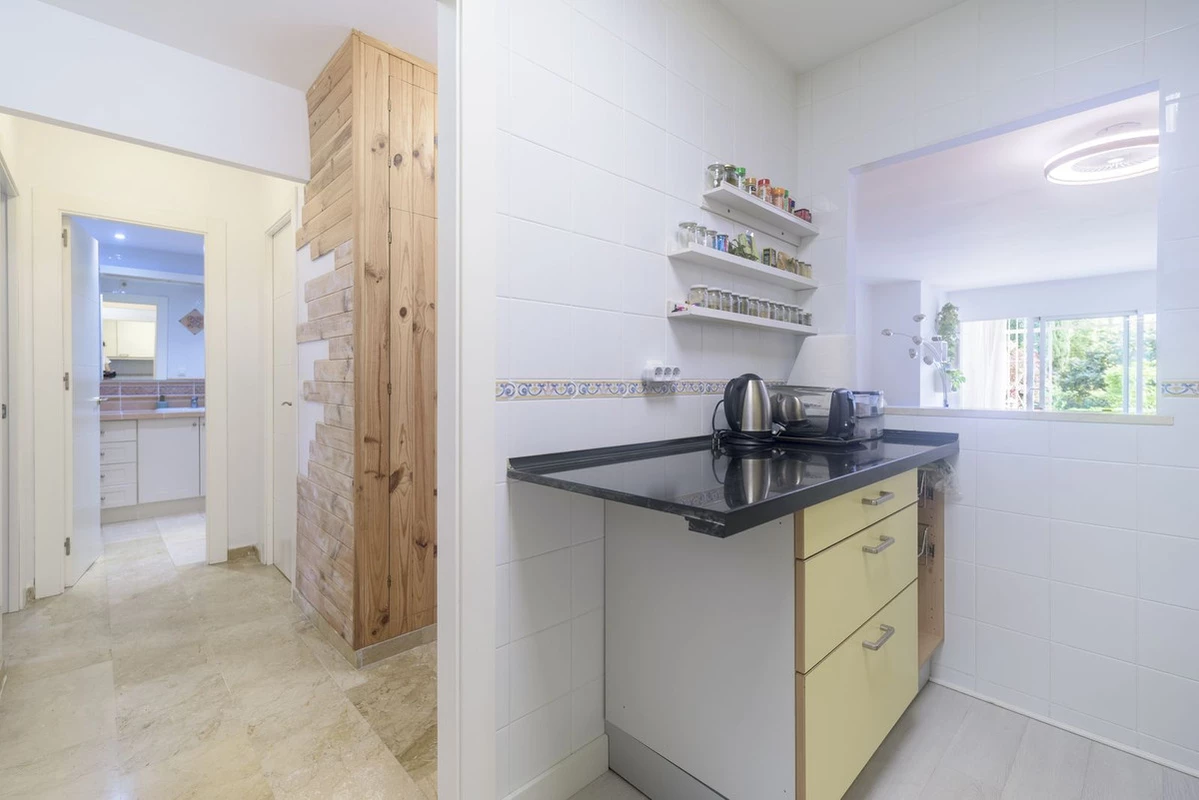 9-467d0cee5b725f3ef65f102a0c2e69c0