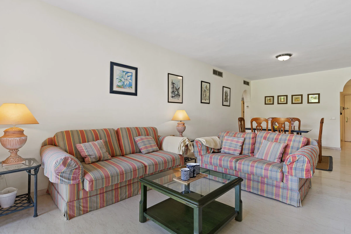 9-467d0cee5b725f3ef65f102a0c2e69c0