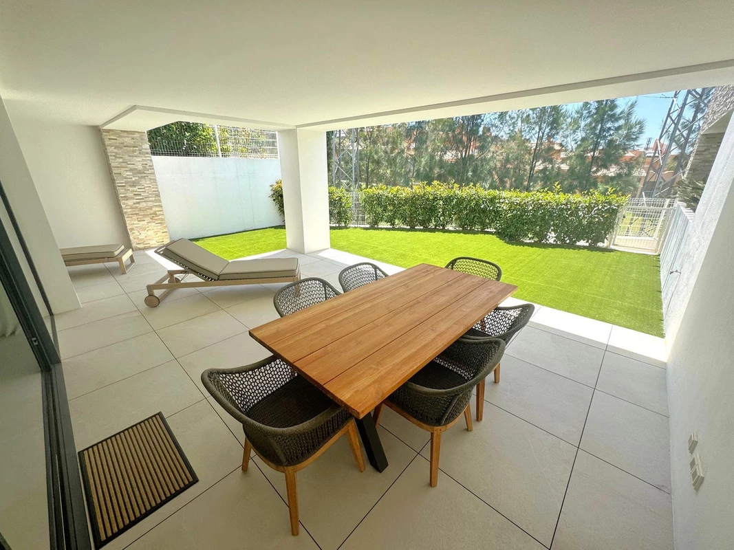 2-5bd7b9d04b45e33852eaf0ec6670150d