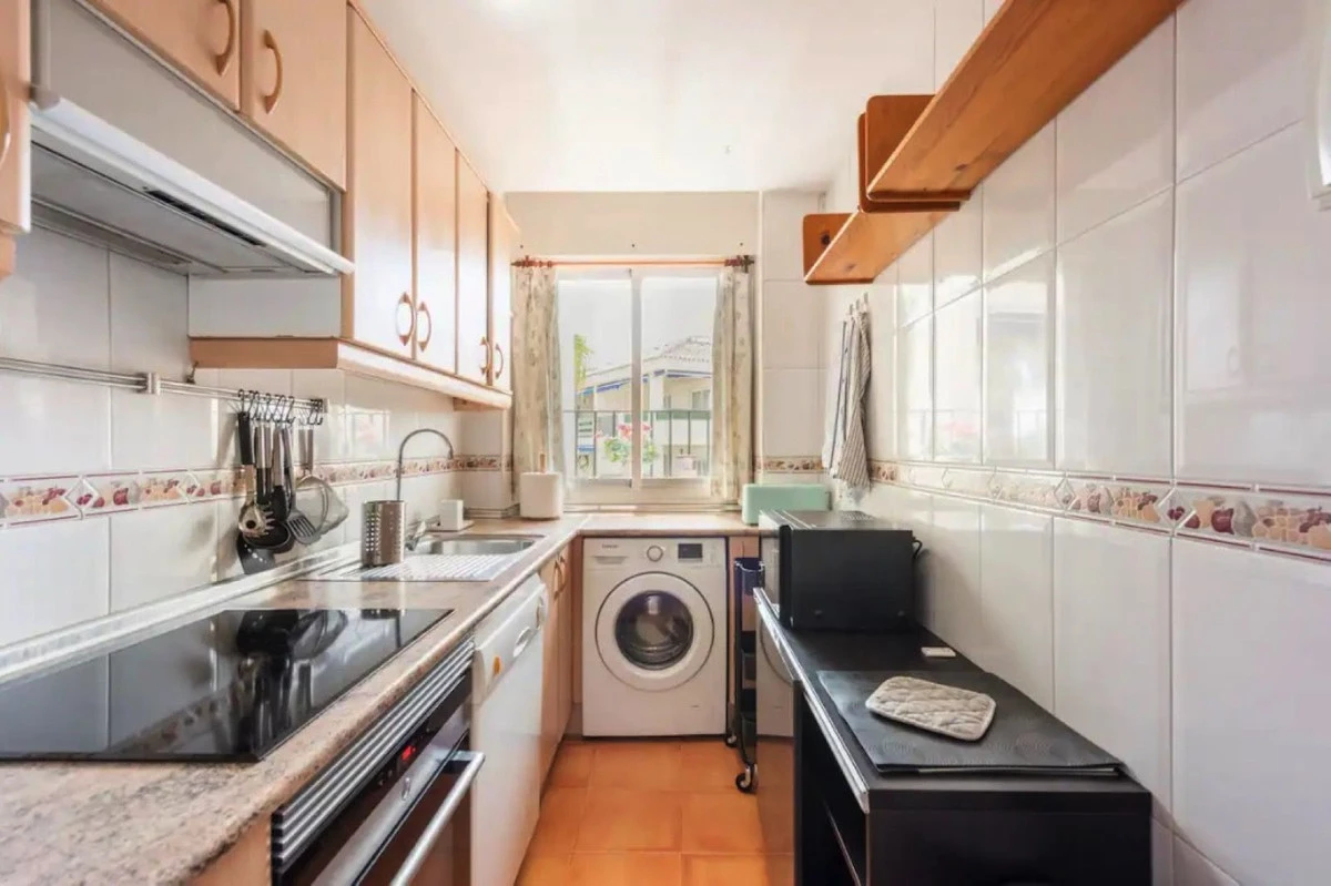 4-c23c0f86247804fa50226aecd8b0b2c8