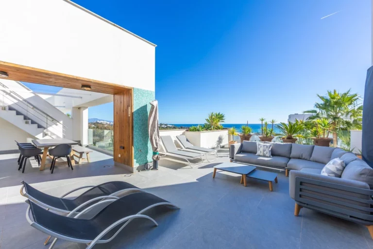 R5220052 | Penthouse in Casares Playa – € 535,000 – 2 beds, 2 baths