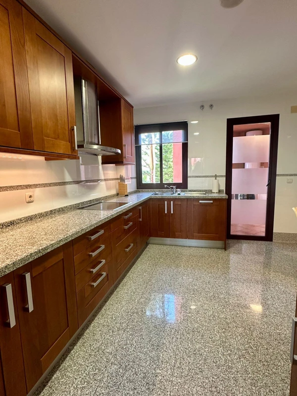 7-aa4cc561180b369757c0bb4af9886cd3