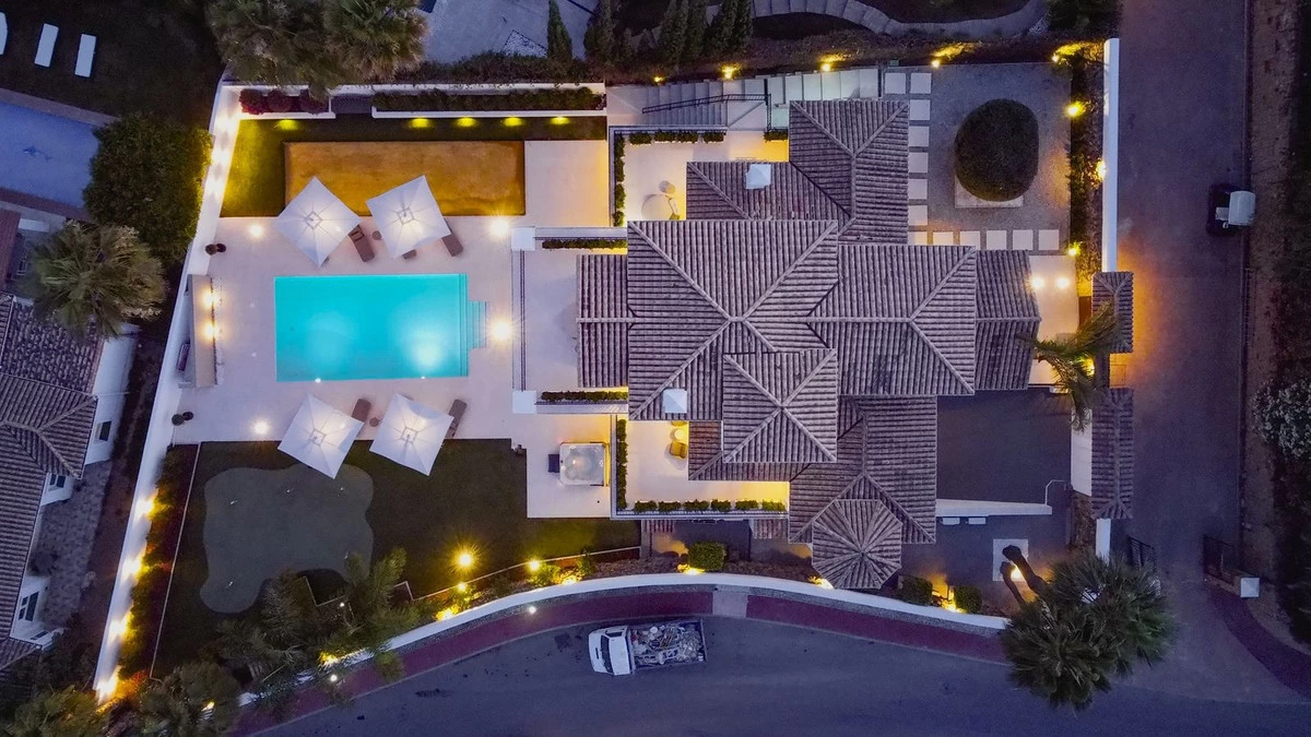 4-c23c0f86247804fa50226aecd8b0b2c8