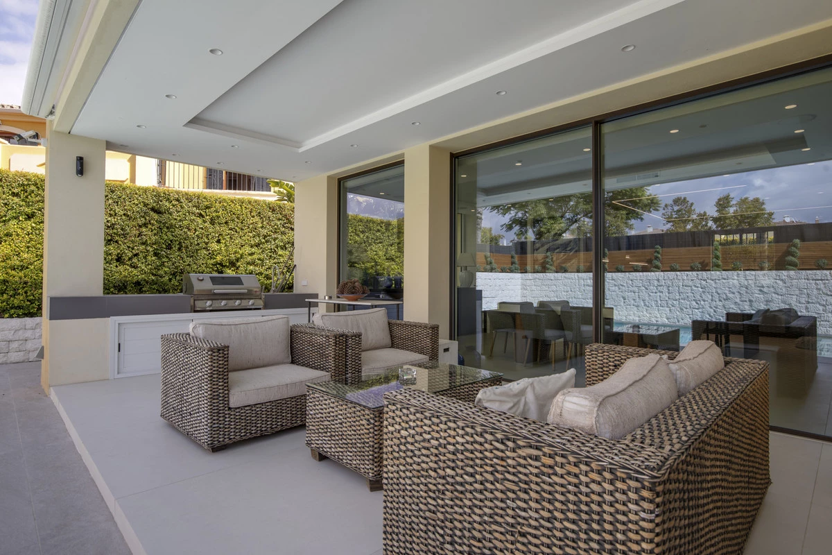 4-c23c0f86247804fa50226aecd8b0b2c8