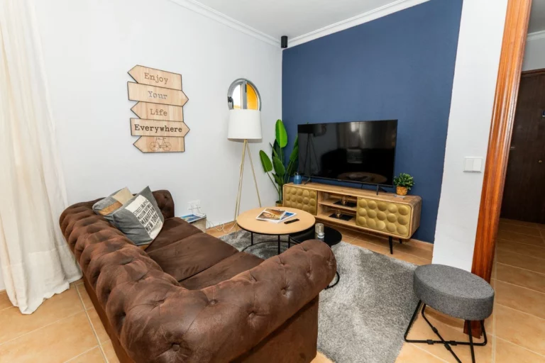 1-7980e48d732b6fc85c14b43b94d2aa54