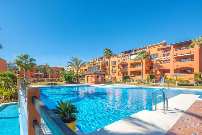R4952059 | Penthouse in Atalaya – € 695,000 – 3 beds, 2 baths