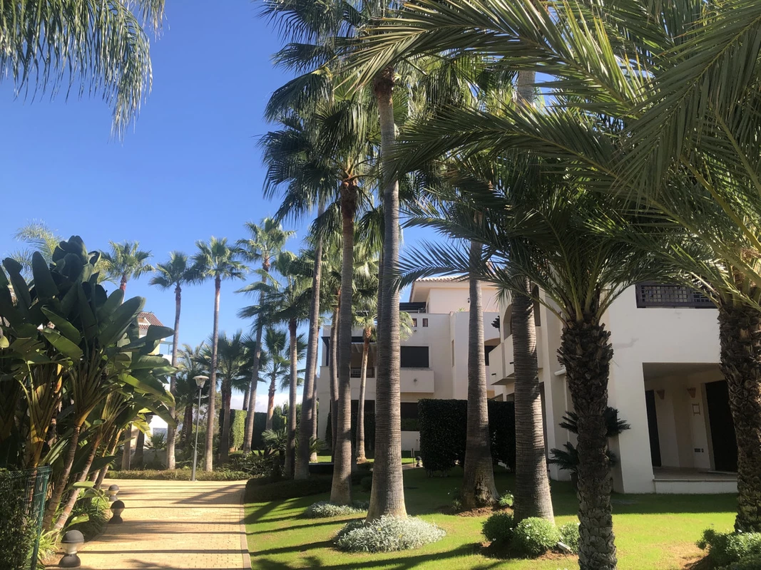 1-7980e48d732b6fc85c14b43b94d2aa54