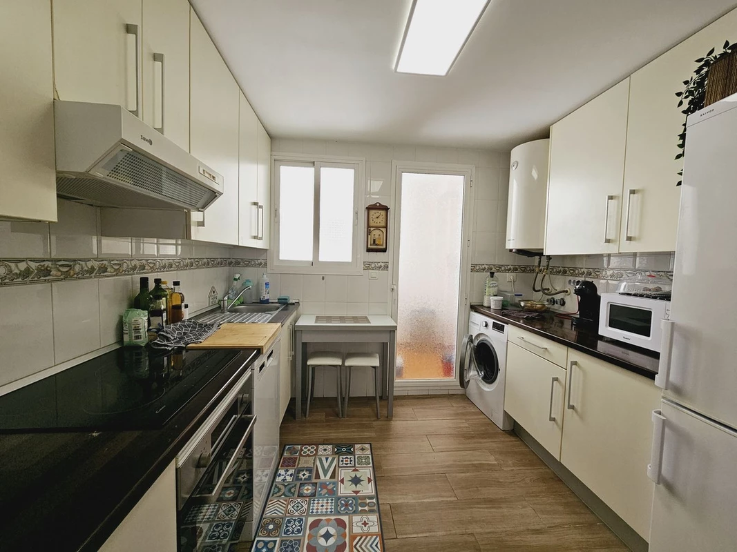 7-aa4cc561180b369757c0bb4af9886cd3