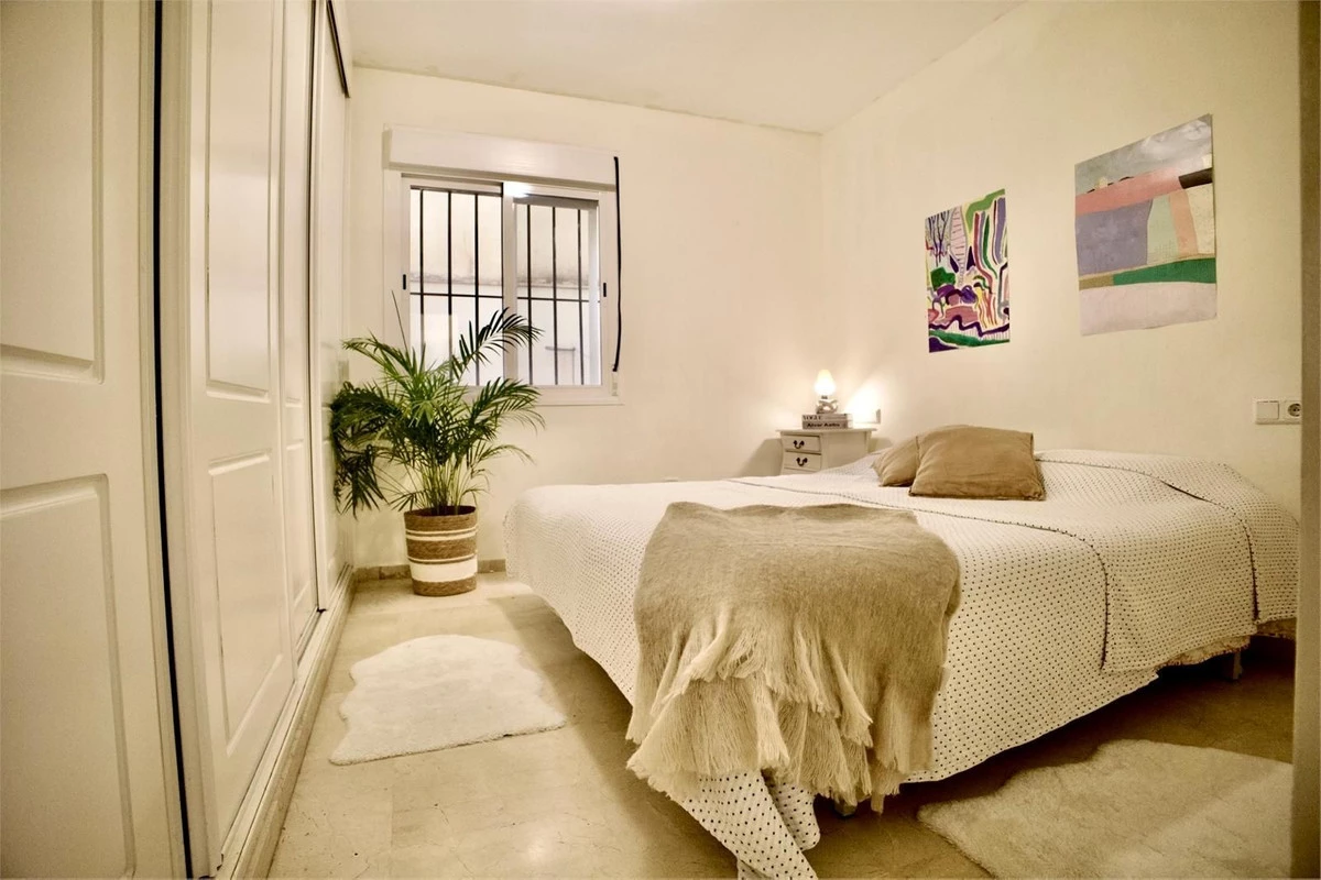 4-c23c0f86247804fa50226aecd8b0b2c8