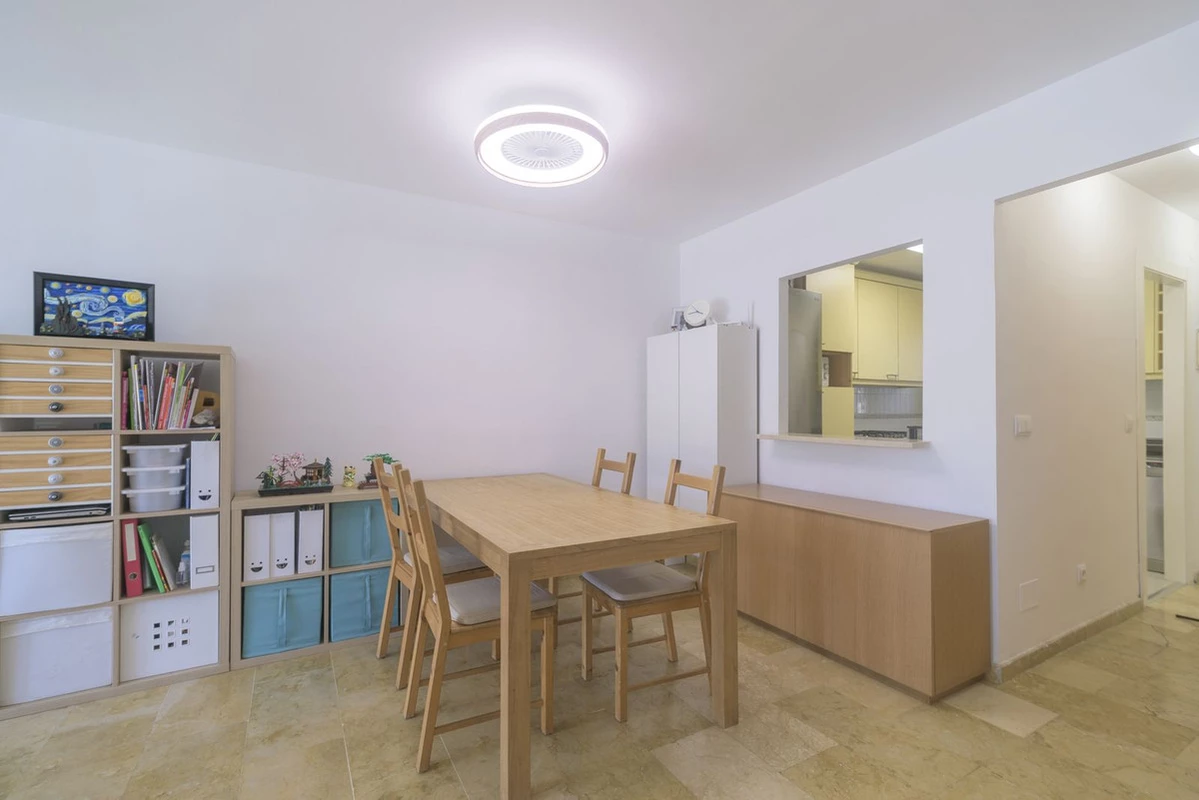 7-aa4cc561180b369757c0bb4af9886cd3