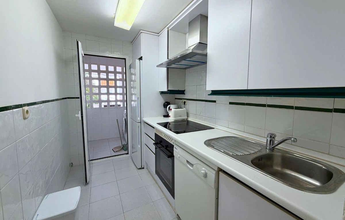 7-aa4cc561180b369757c0bb4af9886cd3