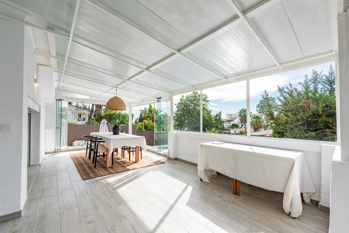 2-5bd7b9d04b45e33852eaf0ec6670150d